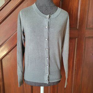 Evie Gray Button-Front Cardigan Sweater M Rayon/Acrylic Womens Chic